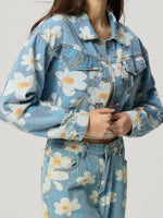 Load image into Gallery viewer, Distressed Raw Hem Floral Collared Neck Denim Top
