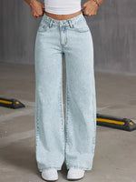 Load image into Gallery viewer, Bow Back Wide Leg Jeans with Pockets
